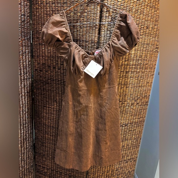 🧸⭐️ Super Cute Tan Corduroy Dress by Showpo ⭐️🧸 Size S / 8 BNWT - Picture 8 of 14